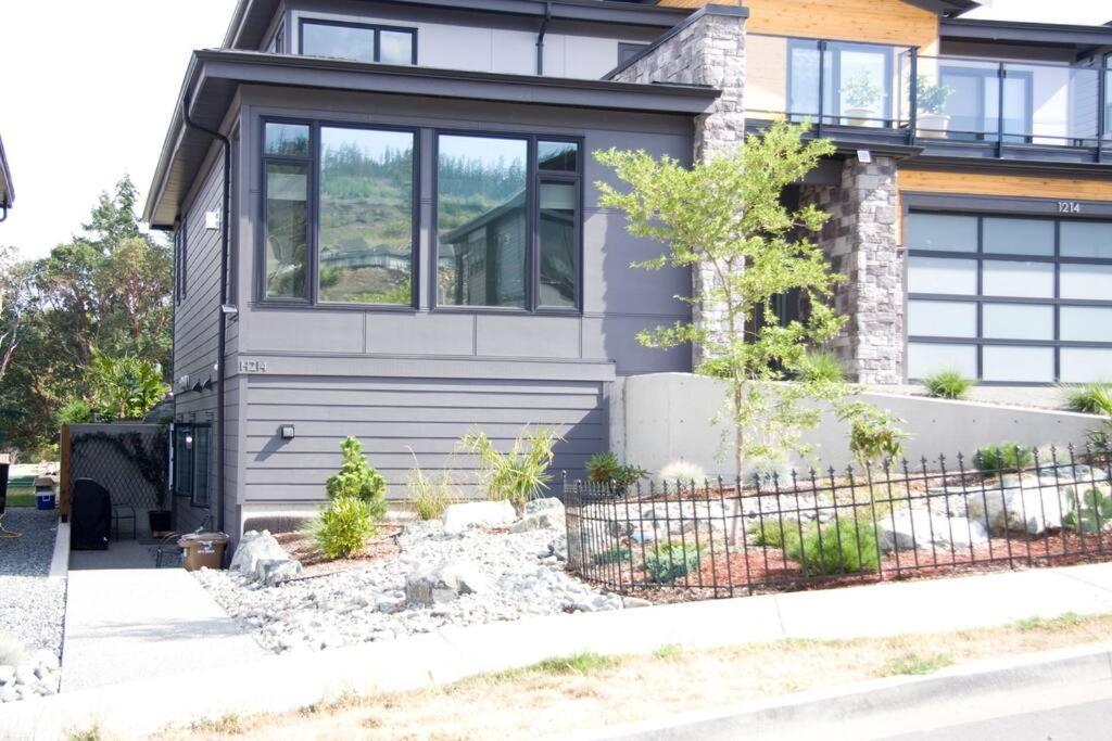 M&M'S Maple Bay Mountain Guesthouse - Licensed Duncan Zewnętrze zdjęcie