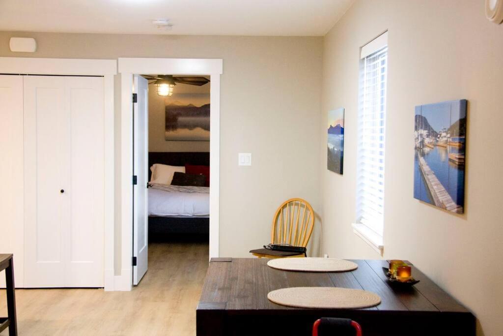 M&M'S Maple Bay Mountain Guesthouse - Licensed Duncan Zewnętrze zdjęcie